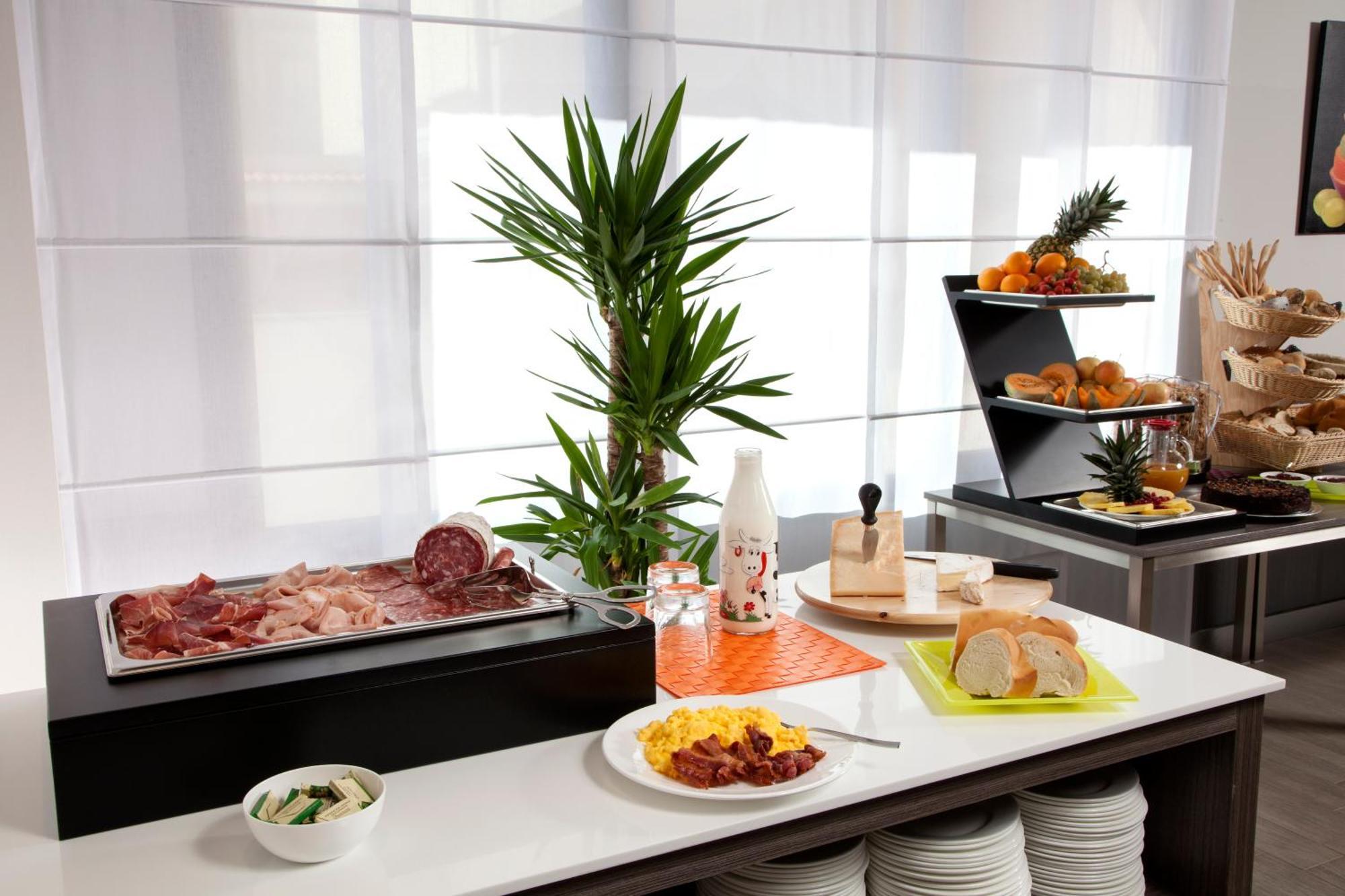 Best Western Plus Borgolecco Hotel Arcore Restaurante foto